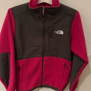 The North Face Women’s Pink Denali Fleece
